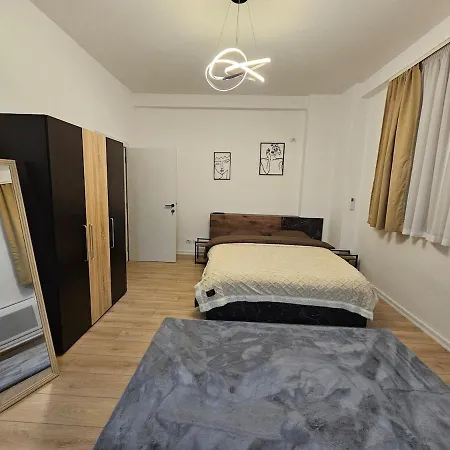 Tranquil Apartment *